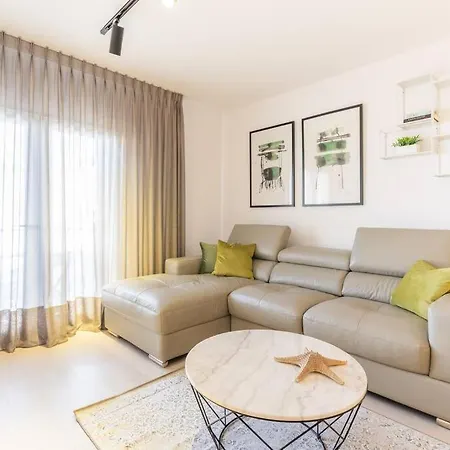Ar6 Pablo Picasso 4 Bedroom Apartamento Estepona